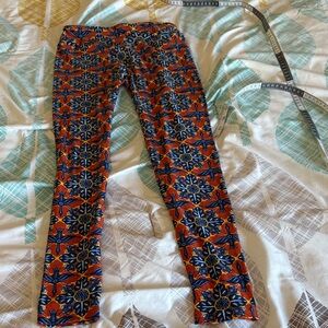 LuLaRoe Vibrant Orange and Blue Floral Leggings